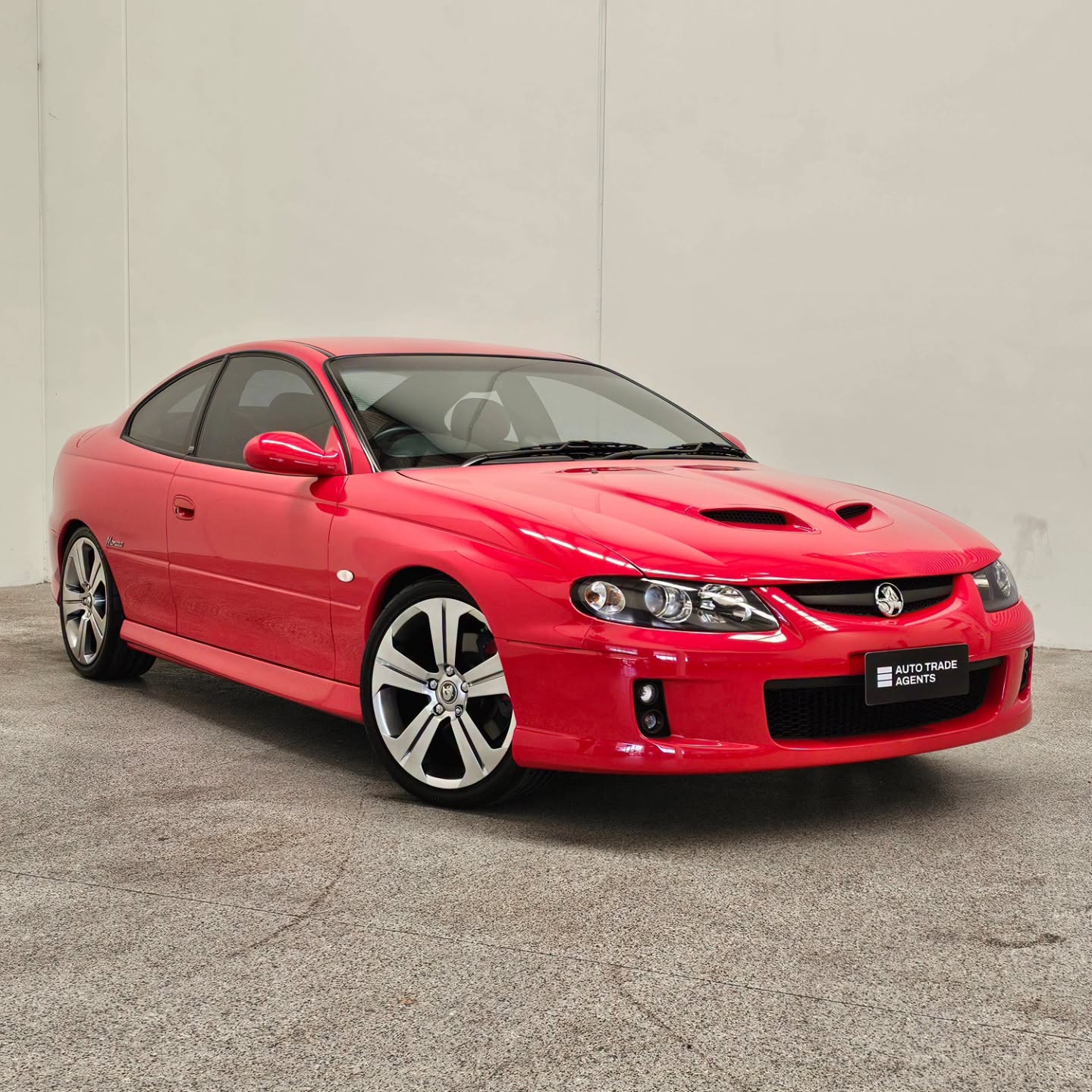 2005 HSV VZ MONARO CV8